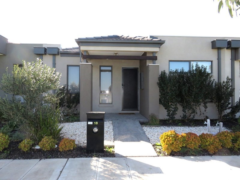 18 Argus Esplanade, Epping VIC 3076