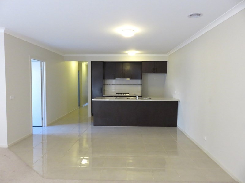 18 Argus Esplanade, Epping VIC 3076