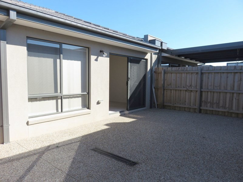 18 Argus Esplanade, Epping VIC 3076
