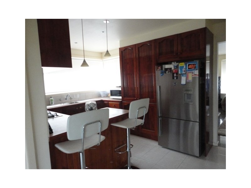 37 Kemp Avenue, Thomastown VIC 3074