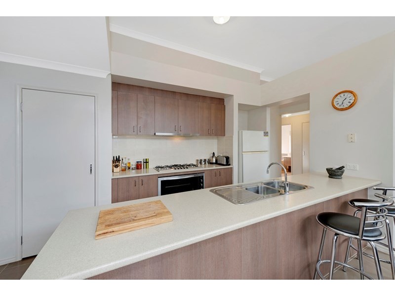14 Peak Crescent, Doreen VIC 3754