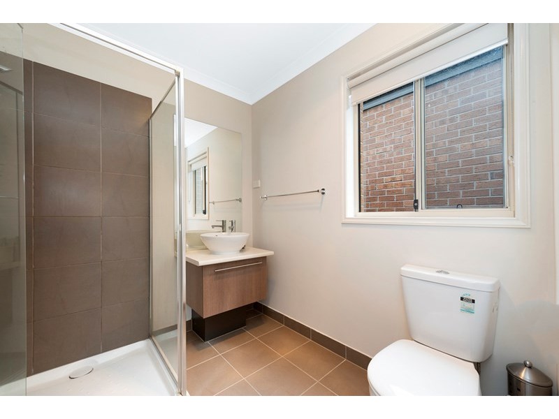 14 Peak Crescent, Doreen VIC 3754