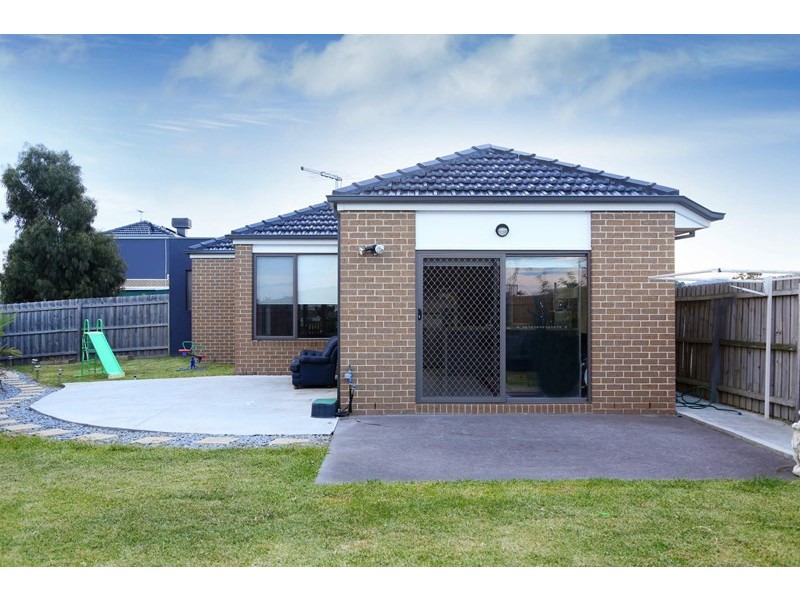 68 Serenity Way, South Morang VIC 3752