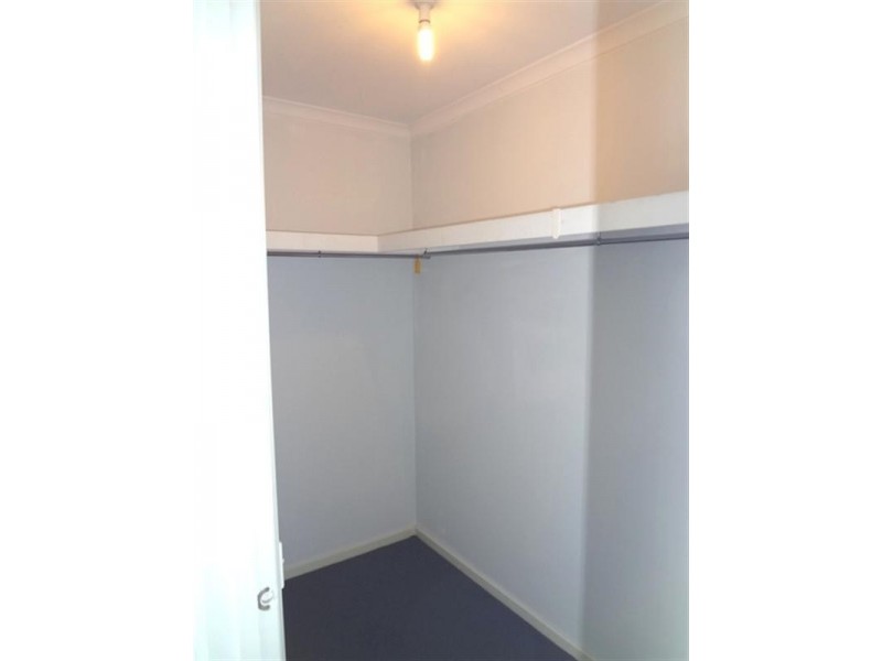 25 The Seekers Crescent, Mill Park VIC 3082