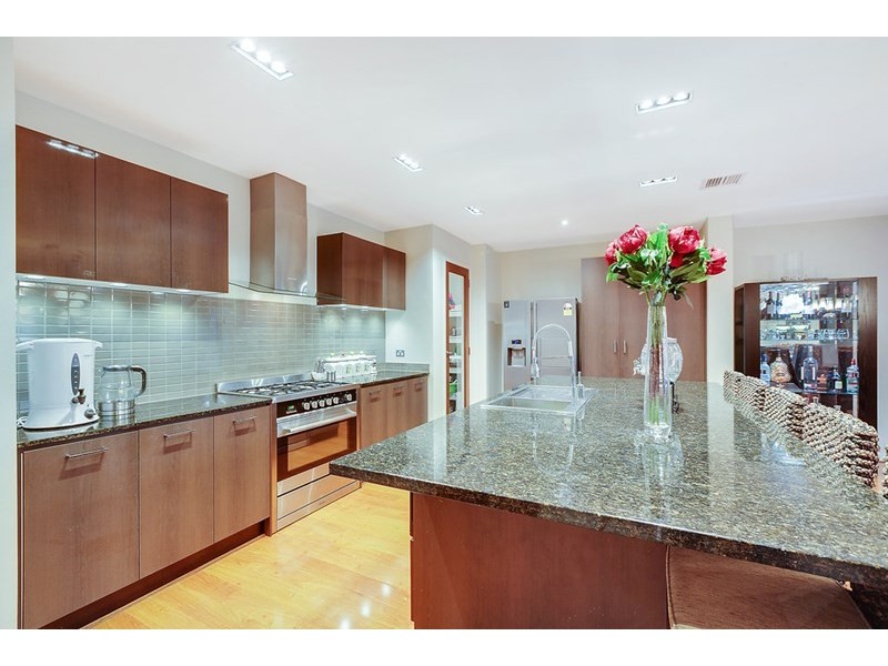 8 McCubbin Way, Mernda VIC 3754