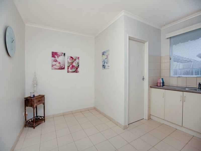 13/9 Seaver Grove, Reservoir VIC 3073