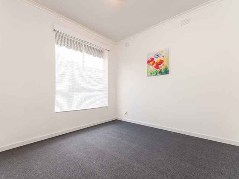 13/9 Seaver Grove, Reservoir VIC 3073