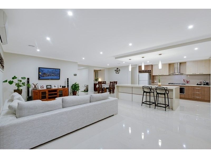 64 Monaco Circuit, Epping VIC 3076