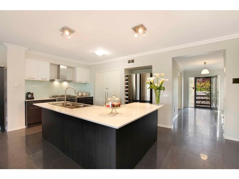 20 Timbertop Drive, Doreen VIC 3754