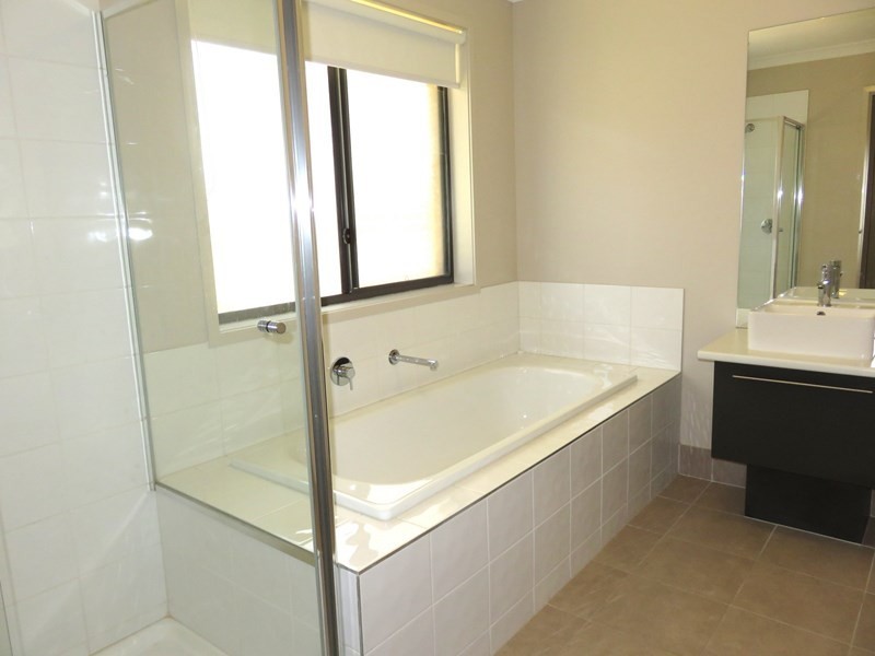 199 Kingsway Drive, Lalor VIC 3075