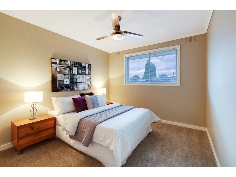 14 Ella Court, Lalor VIC 3075