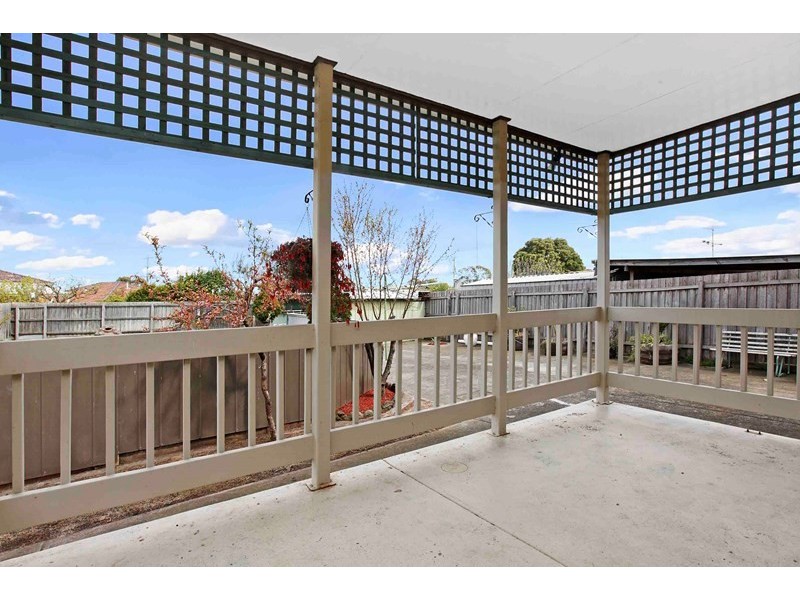9 Bega Court, Lalor VIC 3075