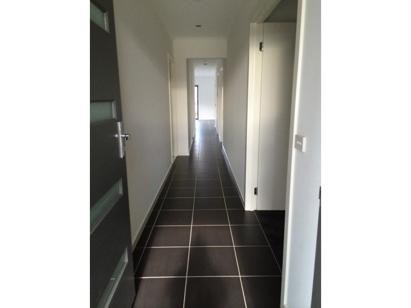 5 Balvicar Way, Mernda VIC 3754