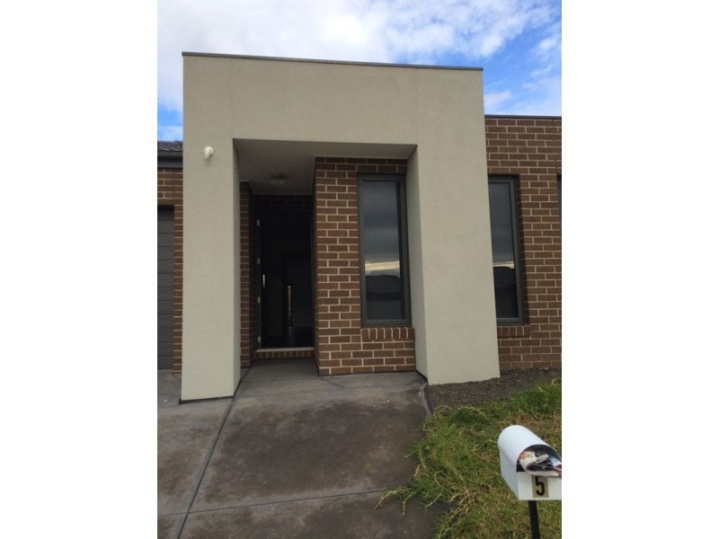 5 Balvicar Way, Mernda VIC 3754