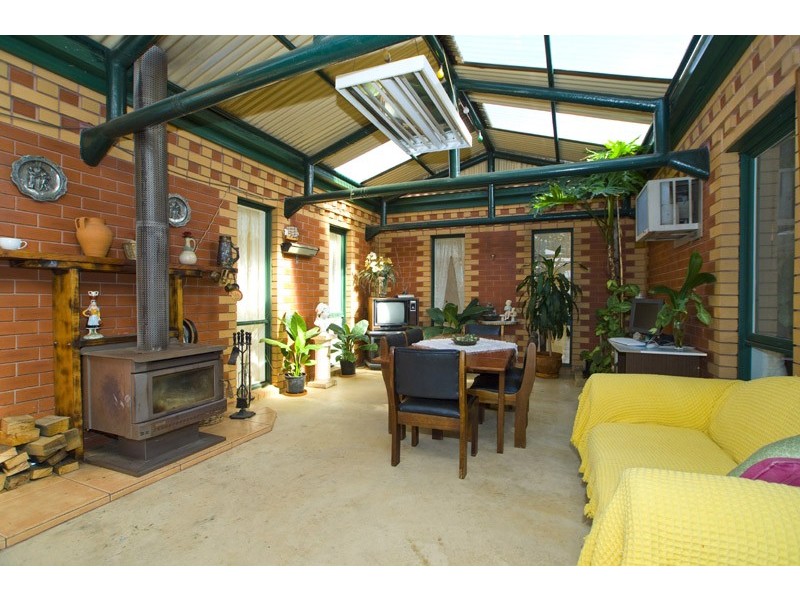 3 Lukin Court, Mill Park VIC 3082