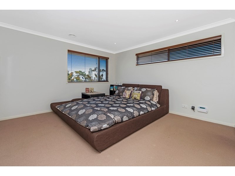 42 Vockensohn Place, Epping VIC 3076