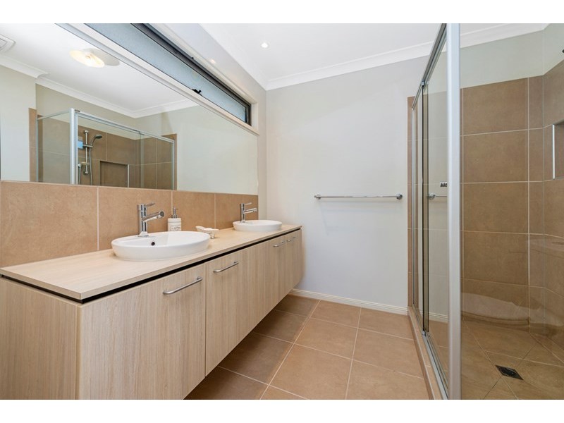 42 Vockensohn Place, Epping VIC 3076