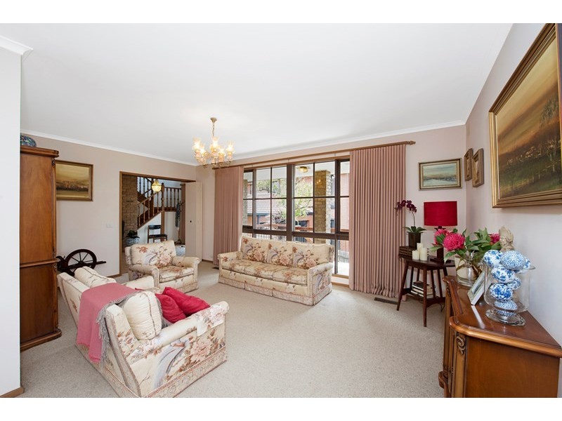 17 Gardiner Court, Mill Park VIC 3082