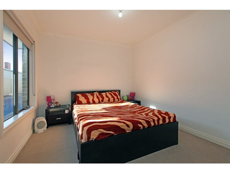 4/19 Poplar Street, Thomastown VIC 3074