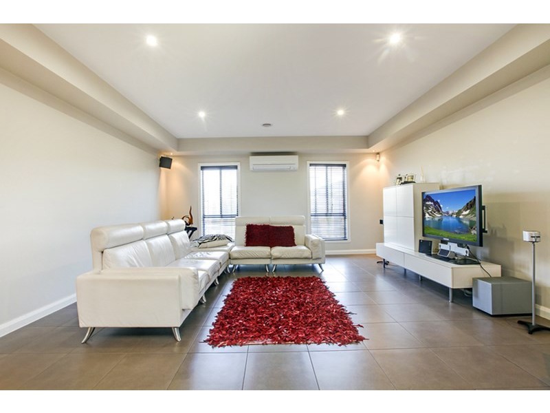 21 Coleridge Way, South Morang VIC 3752