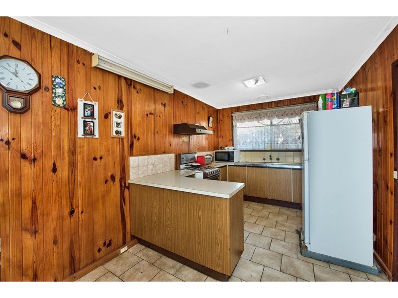 94 Dalton Road, Thomastown VIC 3074