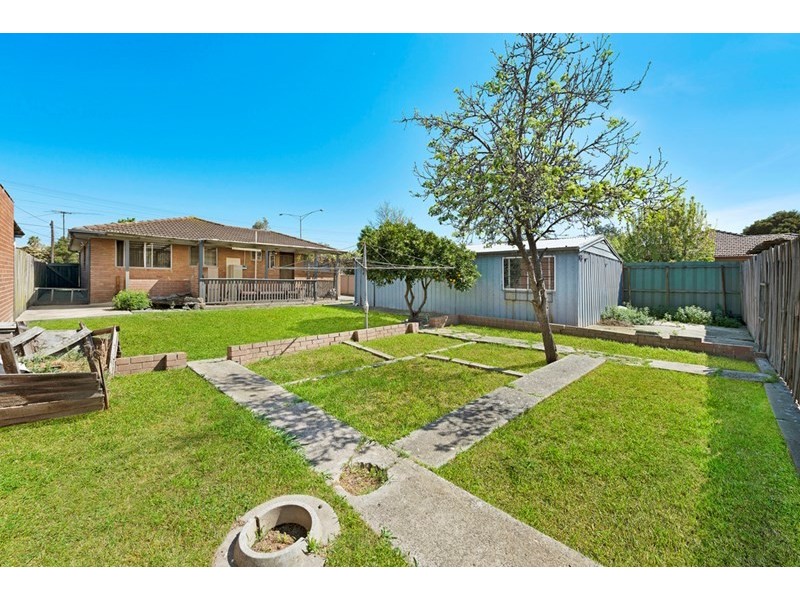 94 Dalton Road, Thomastown VIC 3074