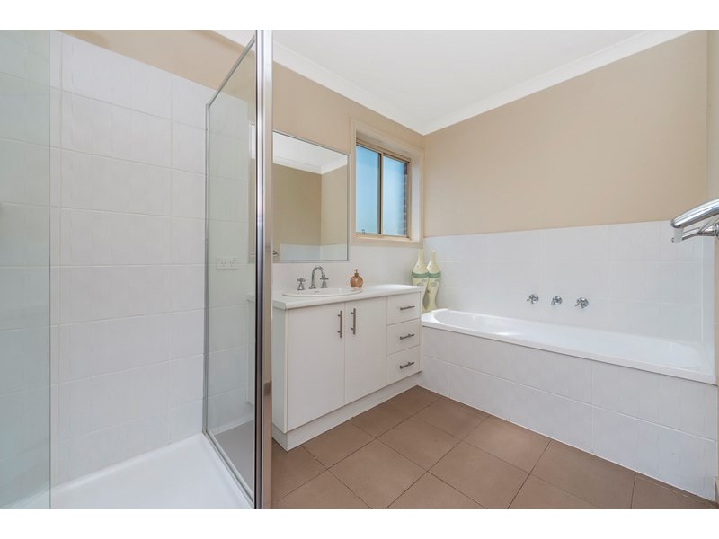 71 Mission Hills Way, Craigieburn VIC 3064