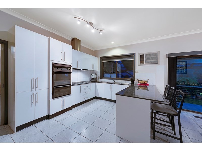 6 Chelsea Court, Thomastown VIC 3074