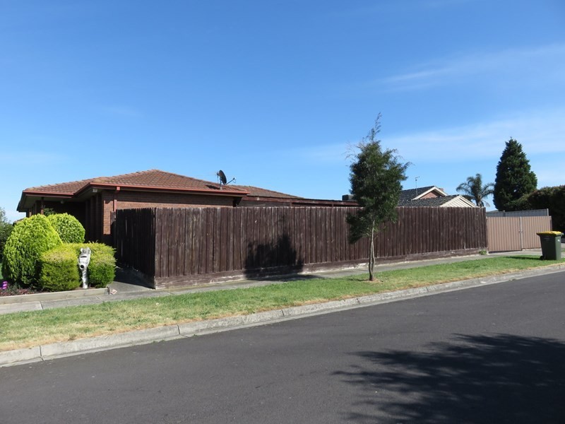 29 Buckland Crescent, Epping VIC 3076