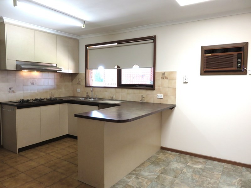 29 Buckland Crescent, Epping VIC 3076