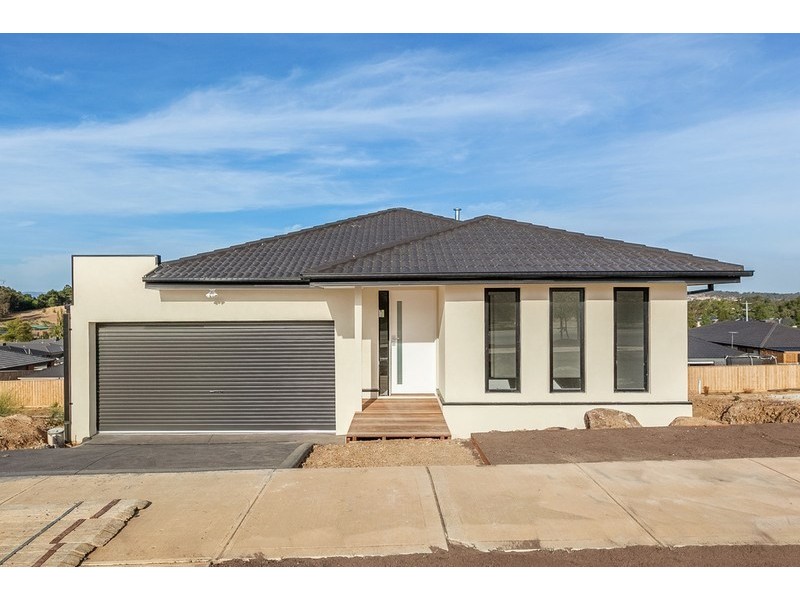 7 Picturesque Avenue, Doreen VIC 3754