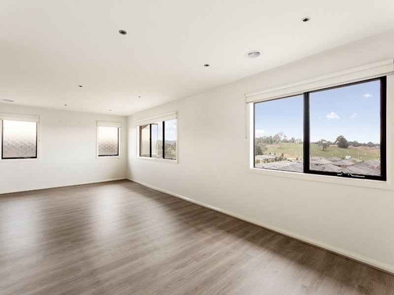 7 Picturesque Avenue, Doreen VIC 3754