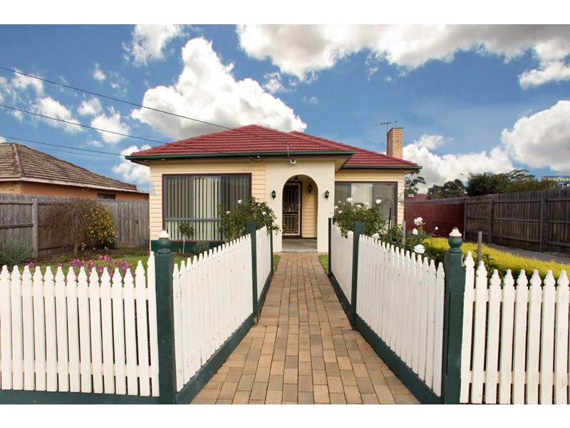 7 Dorothy Avenue, Thomastown VIC 3074