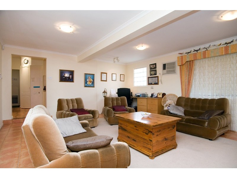 7 Dorothy Avenue, Thomastown VIC 3074