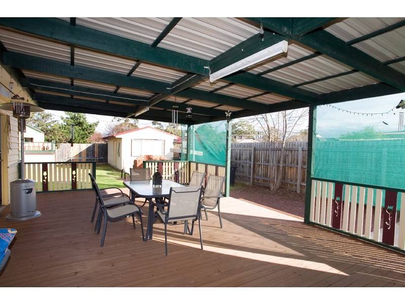 7 Dorothy Avenue, Thomastown VIC 3074