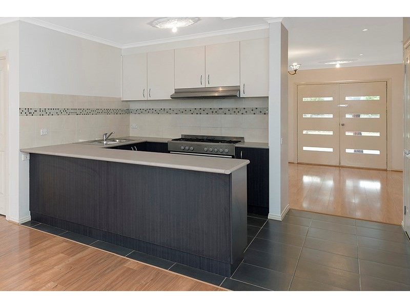 85 Cradle Mountain Drive, Craigieburn VIC 3064