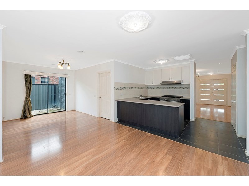 85 Cradle Mountain Drive, Craigieburn VIC 3064
