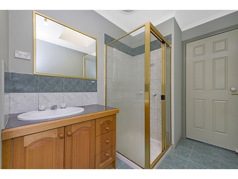 2 Packard Course, Mill Park VIC 3082