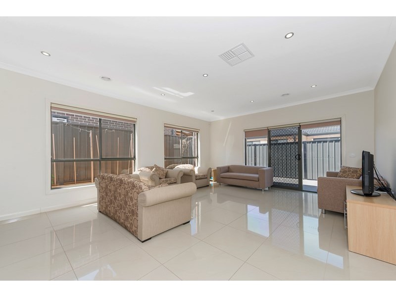 19 Potter Street, Epping VIC 3076