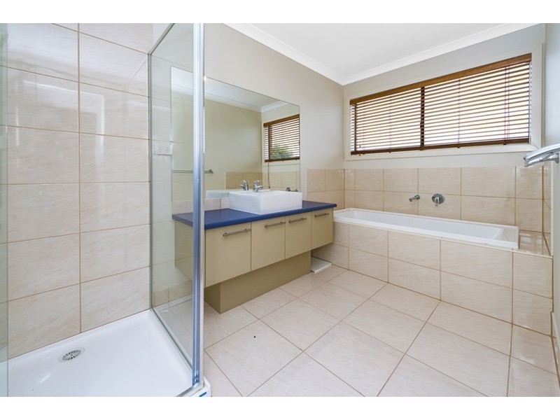 3 Lorenzo Way, Mernda VIC 3754