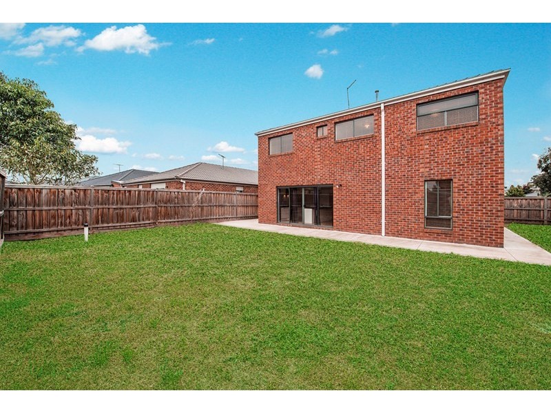 3 Lorenzo Way, Mernda VIC 3754