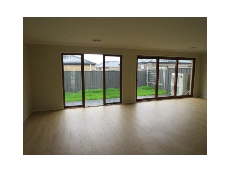 74 Lehmanns Road, Wollert VIC 3750