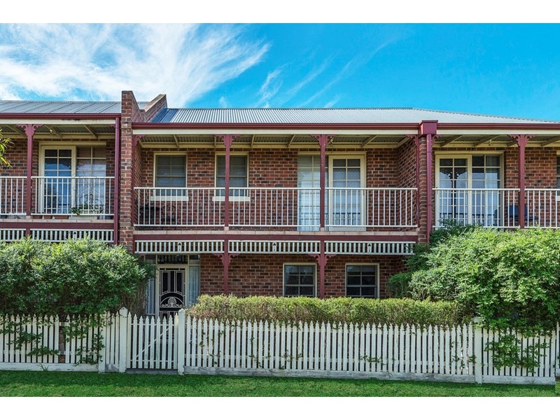 3 Meadowbank Lane, Craigieburn VIC 3064