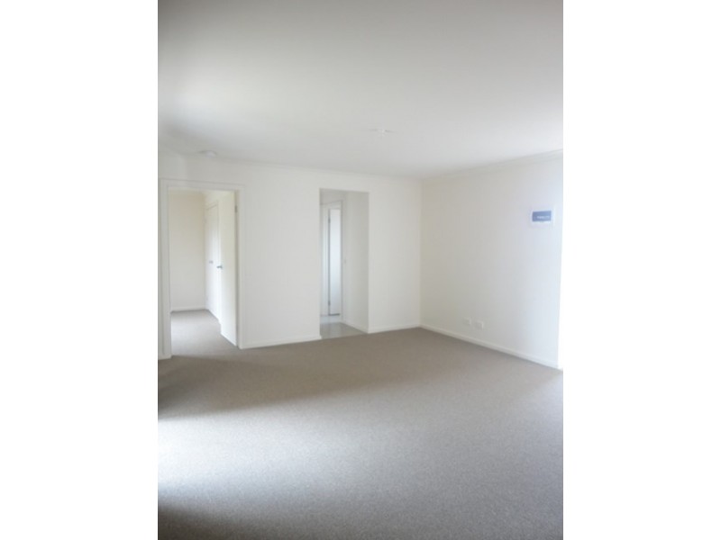 14/12 Kirkland Court, Epping VIC 3076