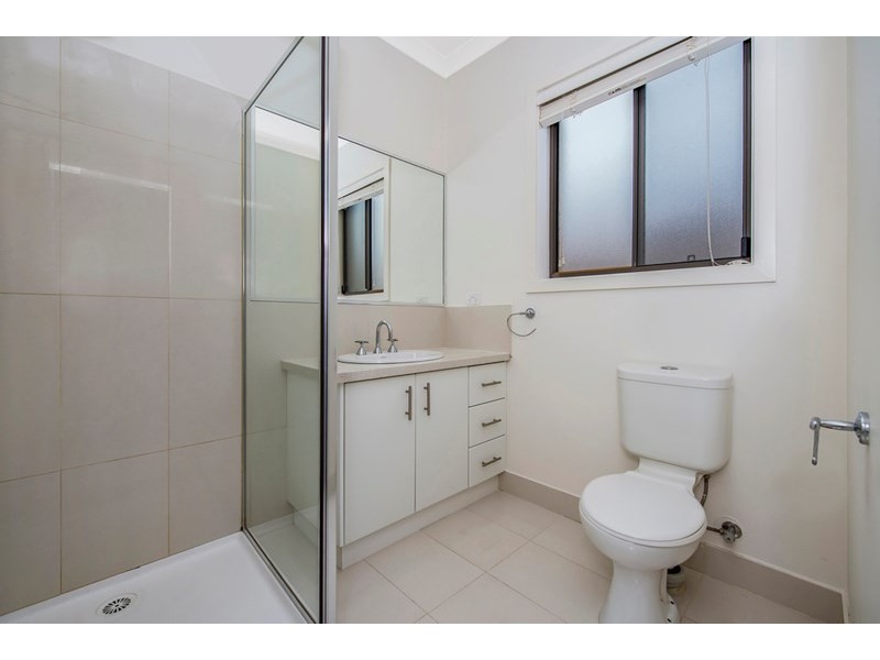 52 Grange Drive, South Morang VIC 3752