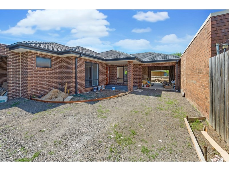 1/151 The Boulevard, Thomastown VIC 3074