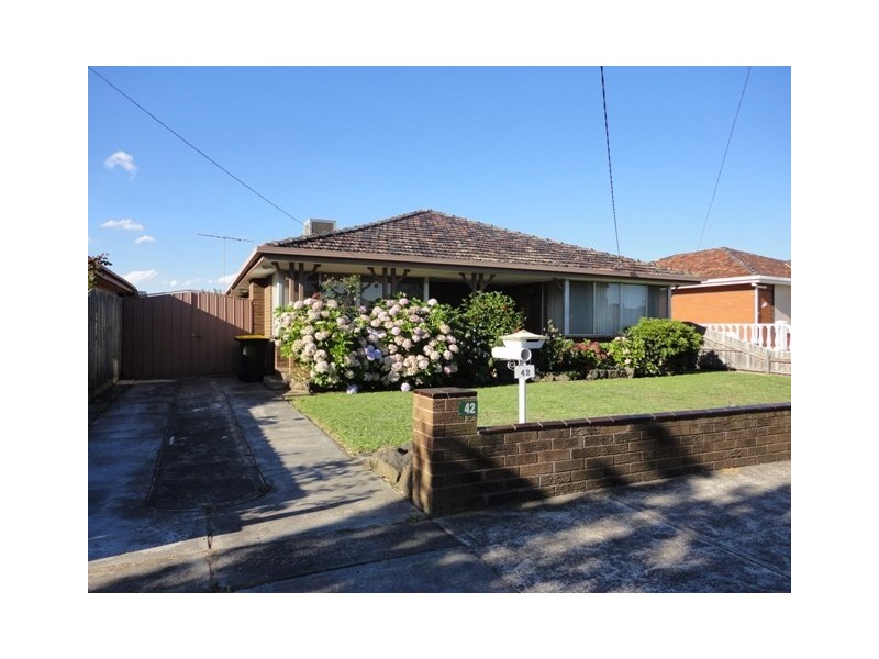 42 Burton Street, Lalor VIC 3075