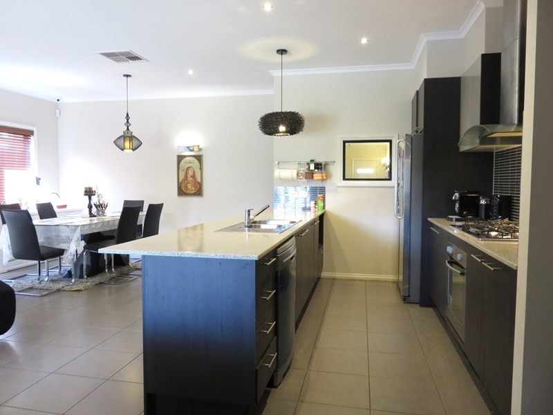 105 Redding Rise, Epping VIC 3076