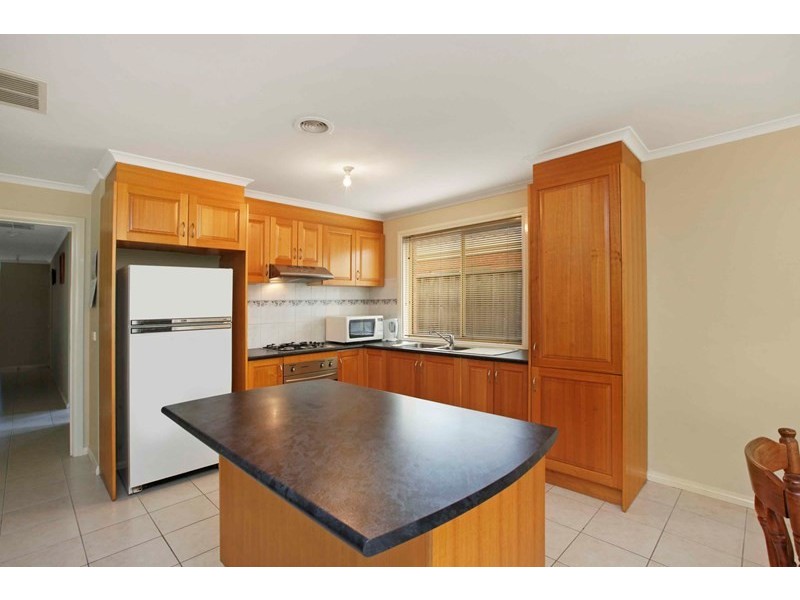 21 and 23 Featherpark Terrace, South Morang VIC 3752