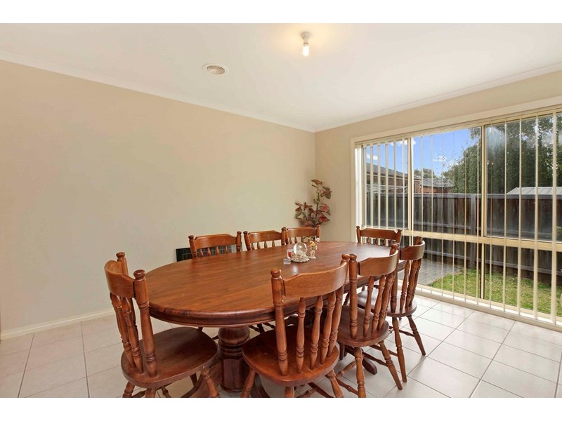 21 and 23 Featherpark Terrace, South Morang VIC 3752